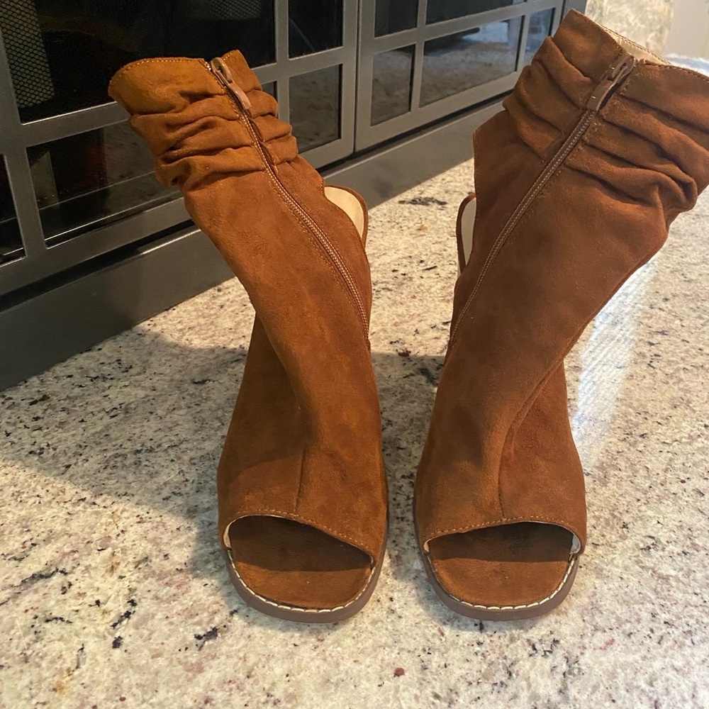 Venus slouchy peep toe heels